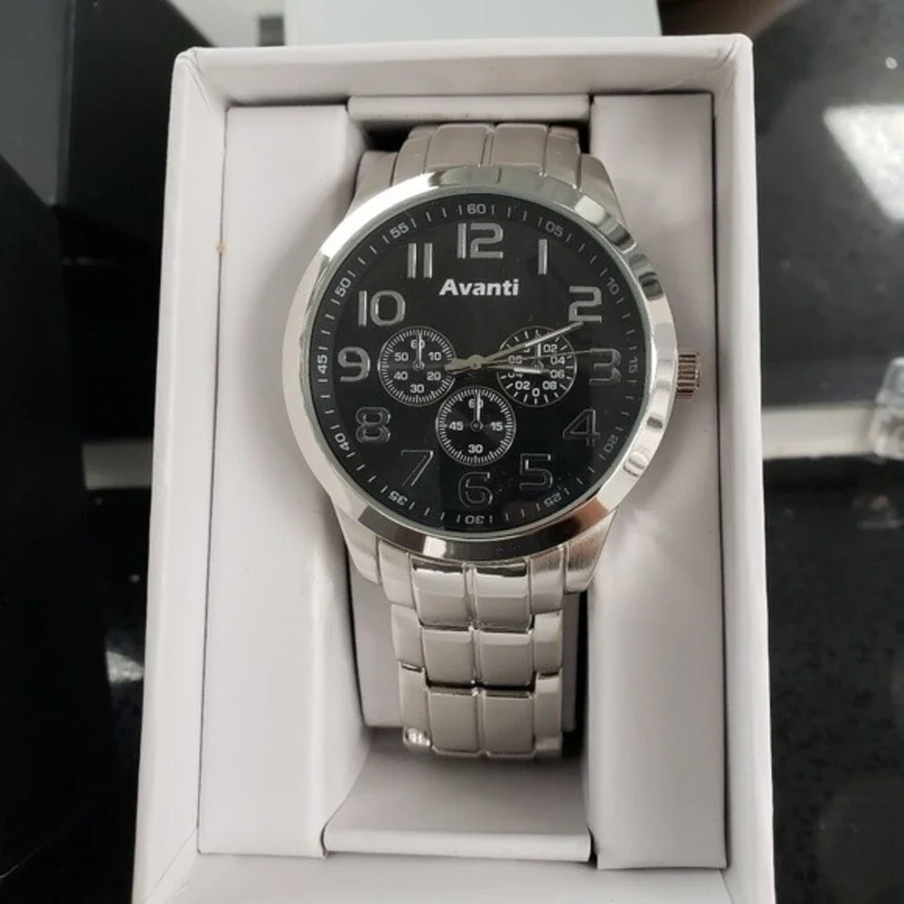 Mens Avanti Casual Stainless Steel Silver Graphite Watches Lot of 2